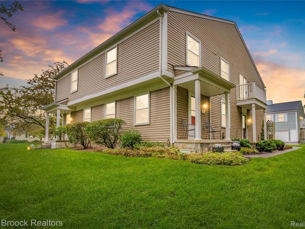 387 Neptune Drive, Walled Lake, Mi 48390