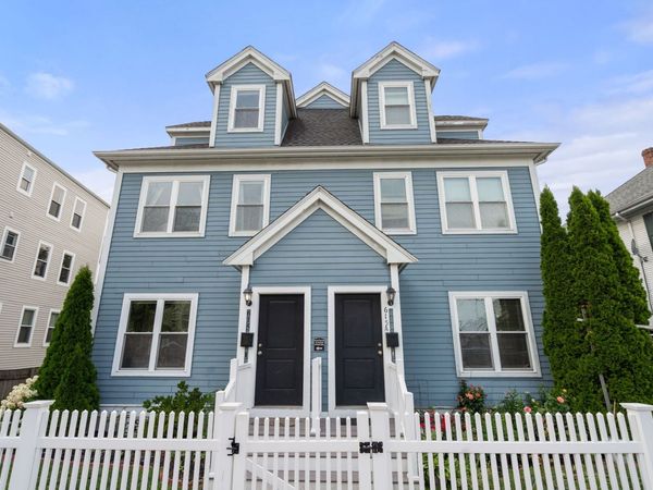 615 Adams St, Unit 615, Boston, MA 02122