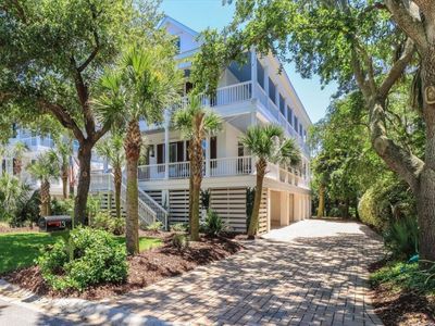 13 Morgan Place Drive, Isle of Palms, SC 29451