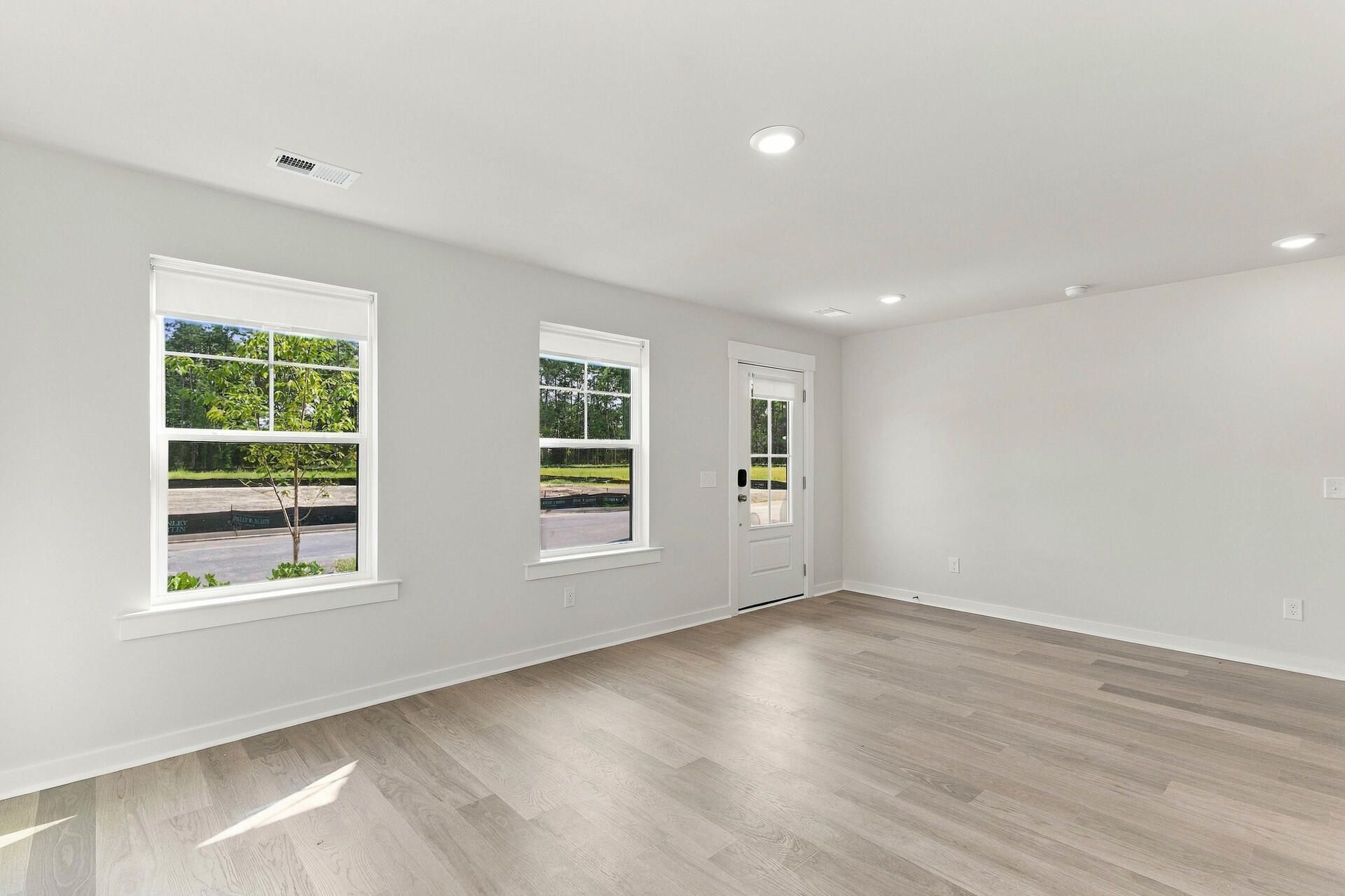417 Talbot Drive Photo 6