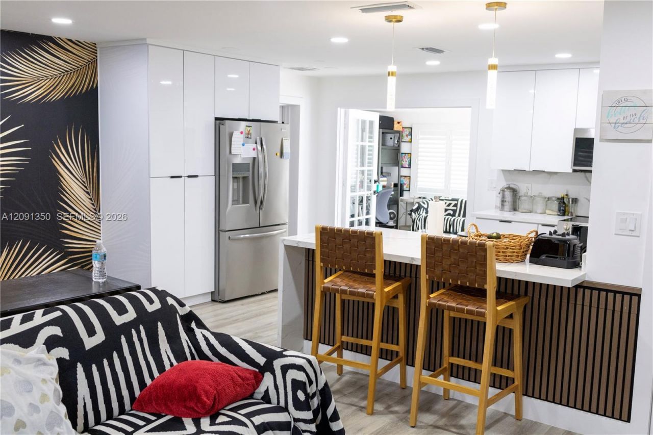 310 NE 12th Ave, Pompano Beach, FL 33060 Photo