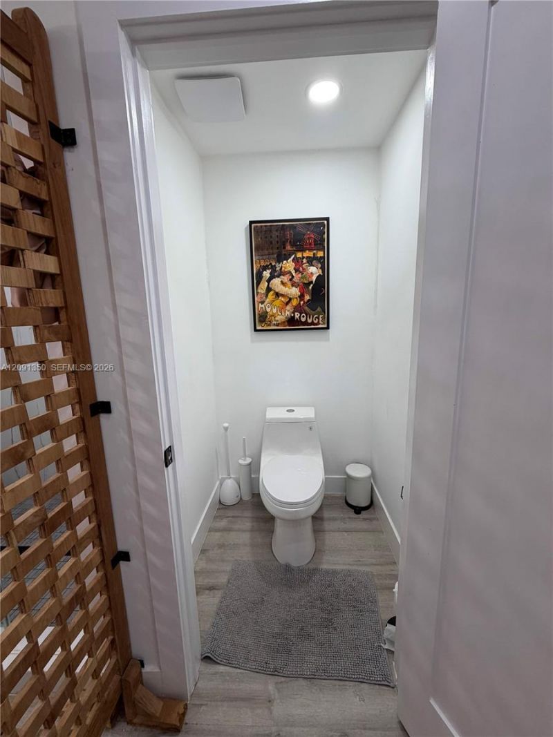 310 NE 12th Ave, Pompano Beach, FL 33060 Photo