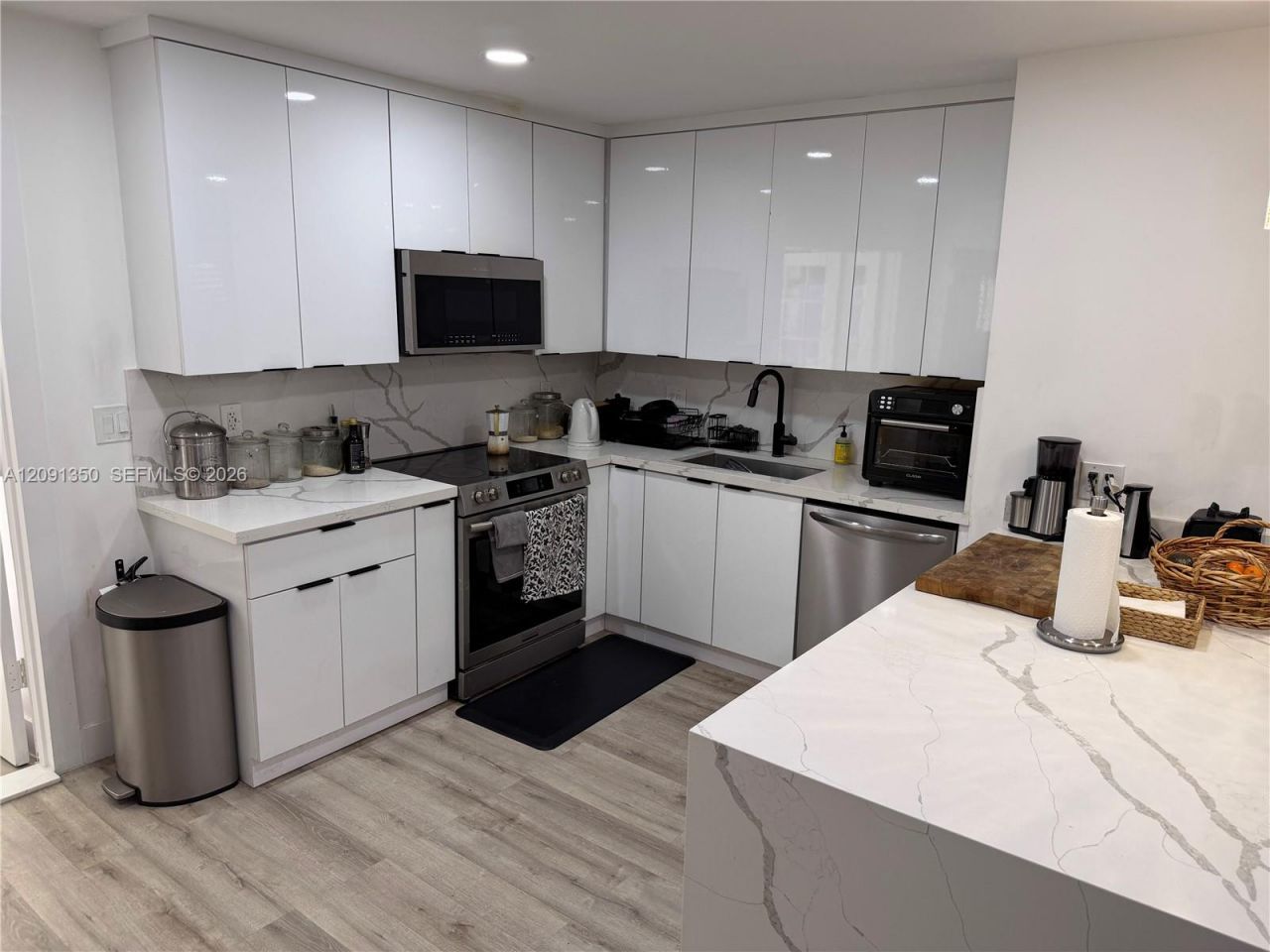 310 NE 12th Ave, Pompano Beach, FL 33060 Photo