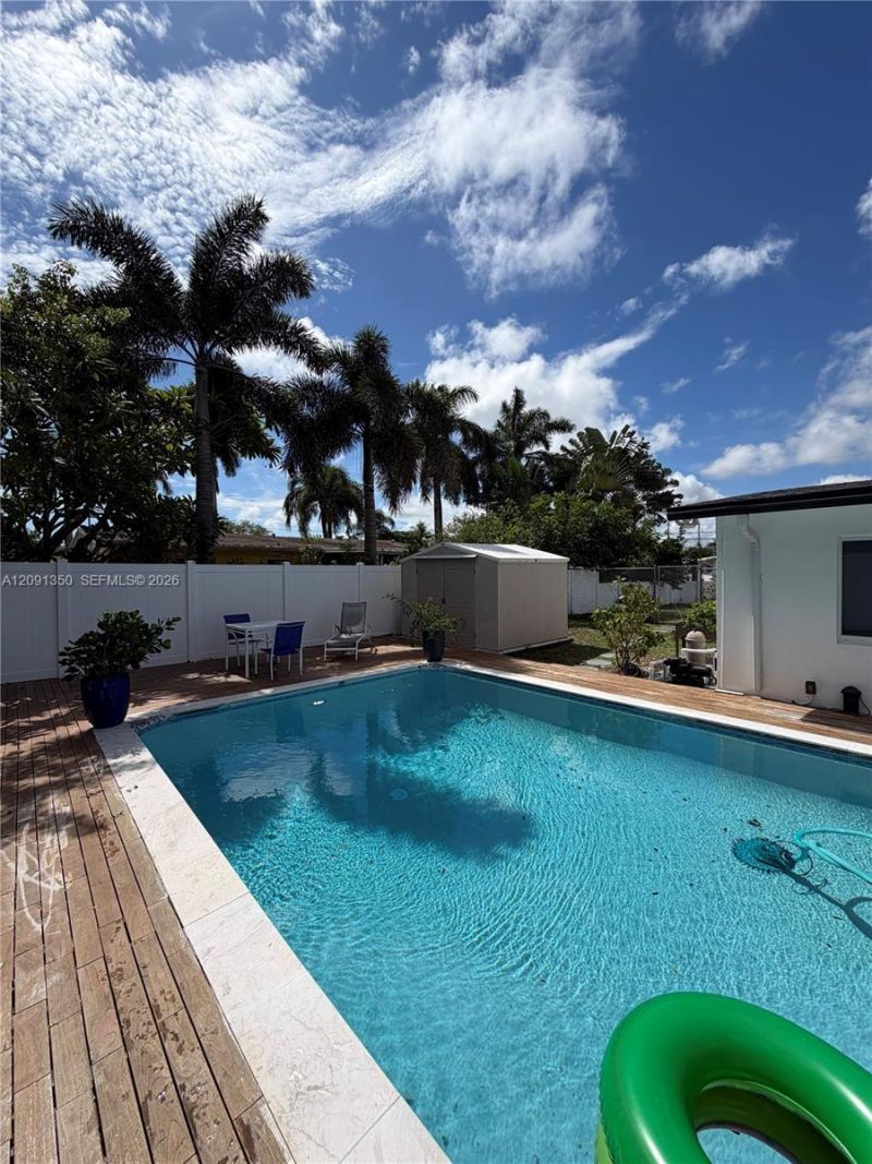 310 NE 12th Ave, Pompano Beach, FL 33060 Photo