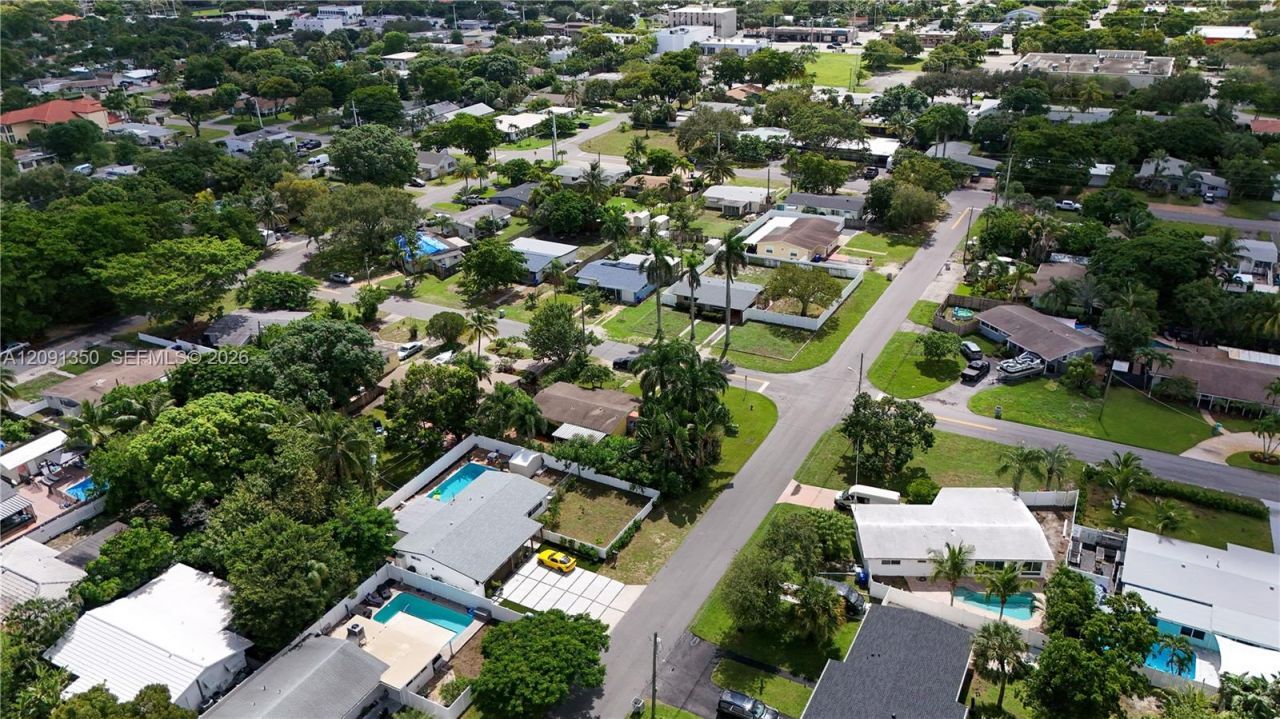 310 NE 12th Ave, Pompano Beach, FL 33060 Photo