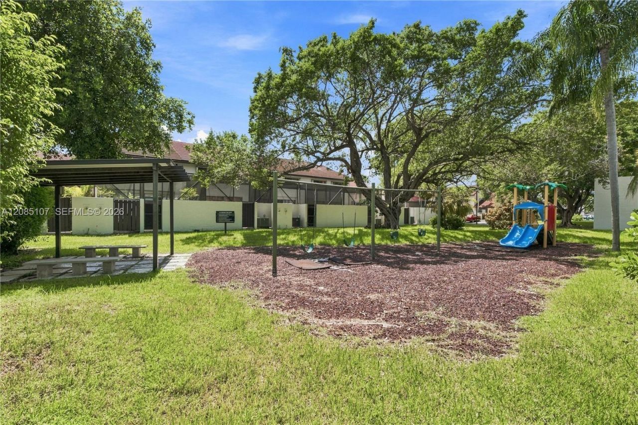 13391 SW 88th Ter, Unit F, Miami, FL 33186 Photo