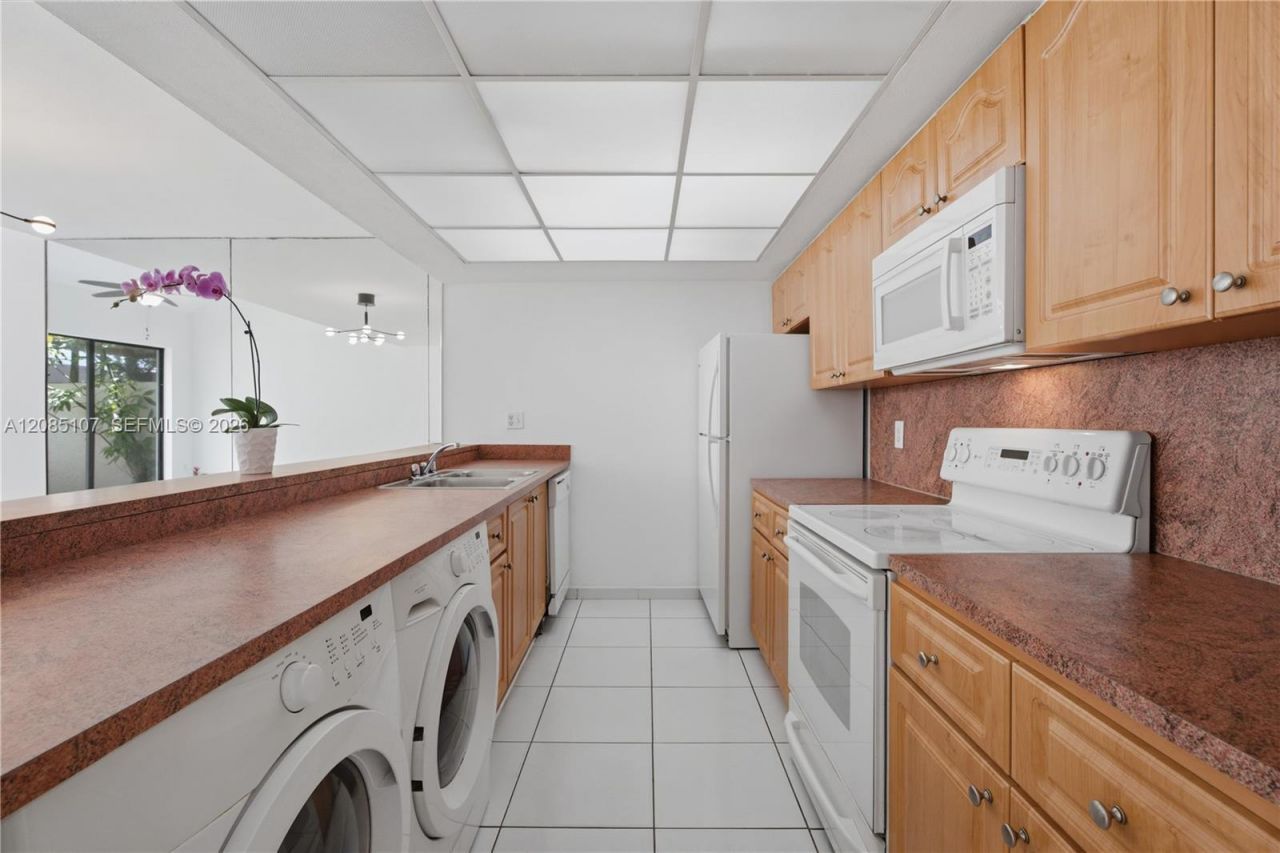 13391 SW 88th Ter, Unit F, Miami, FL 33186 Photo