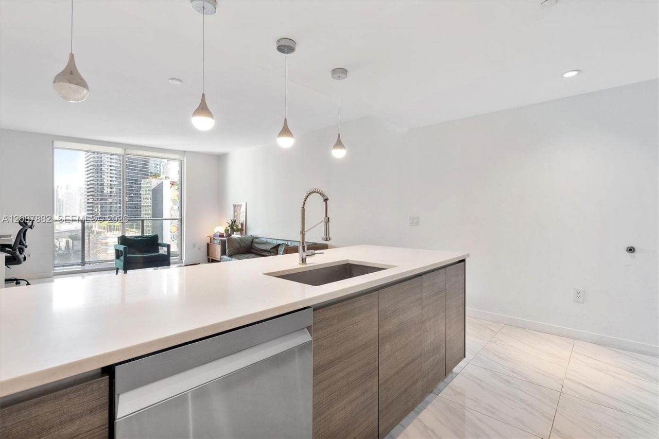 1100 S Miami Ave , Unit 1609, Miami, FL 33130 Photo