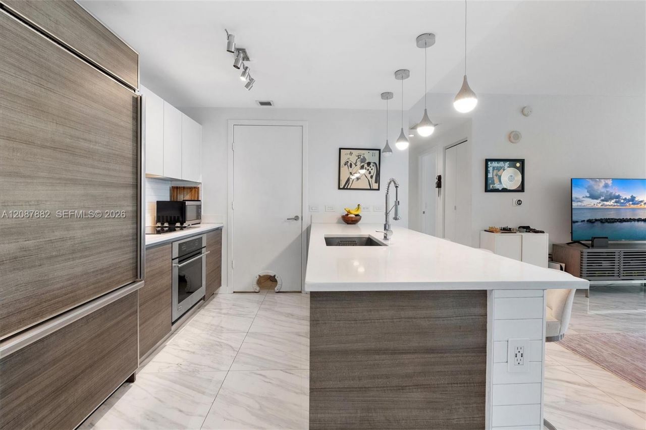 1100 S Miami Ave , Unit 1609, Miami, FL 33130 Photo