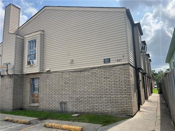 2245 ALEX KORNMAN Boulevard , Unit D, Harvey, LA 70058