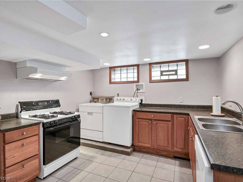 19255 Malvern Avenue, Rocky River, OH 44116 Photo 36