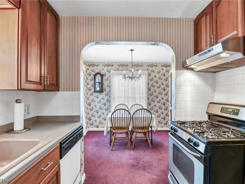 19255 Malvern Avenue, Rocky River, OH 44116 Photo 6