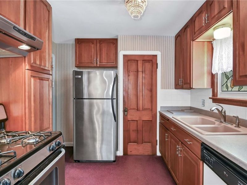 19255 Malvern Avenue, Rocky River, OH 44116 Photo 7