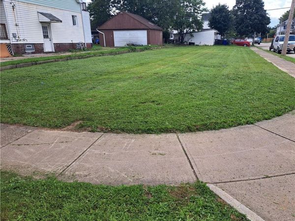 4641 Bader Avenue , Cleveland, OH 44109