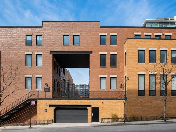 310 N Des Plaines Street , Unit A, Chicago, IL 60661