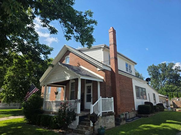 2035 Elm Street , Quincy, IL 62301
