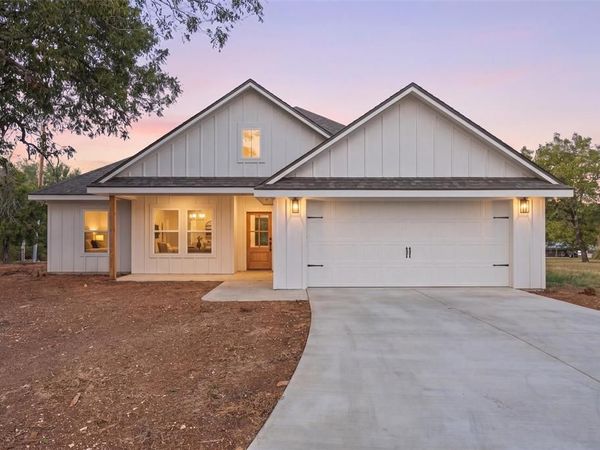 96 N Seventh, Valley Mills, TX 76689
