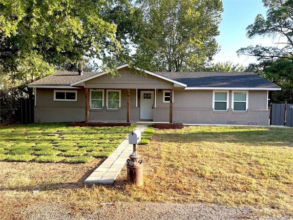 7019 Darling Street, Azle, TX 76020