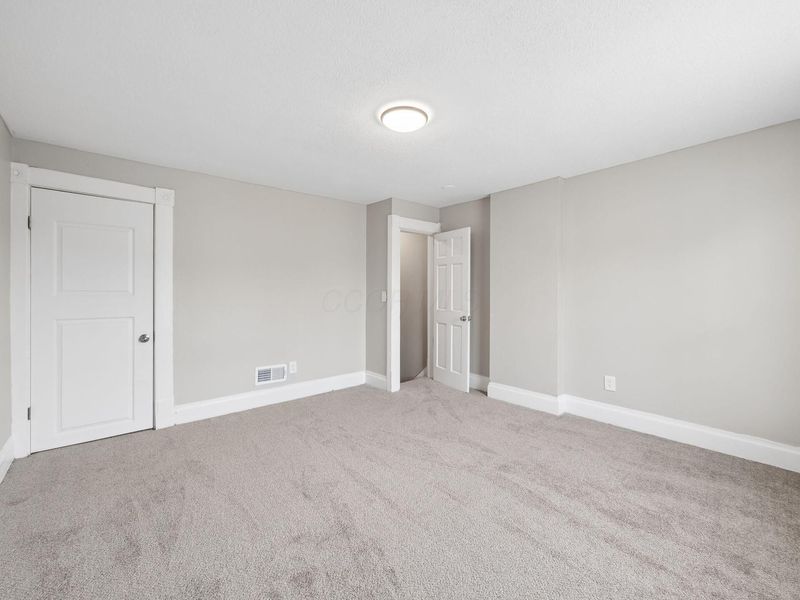152-154 S Cypress Avenue, Columbus, OH 43222 Photo 16