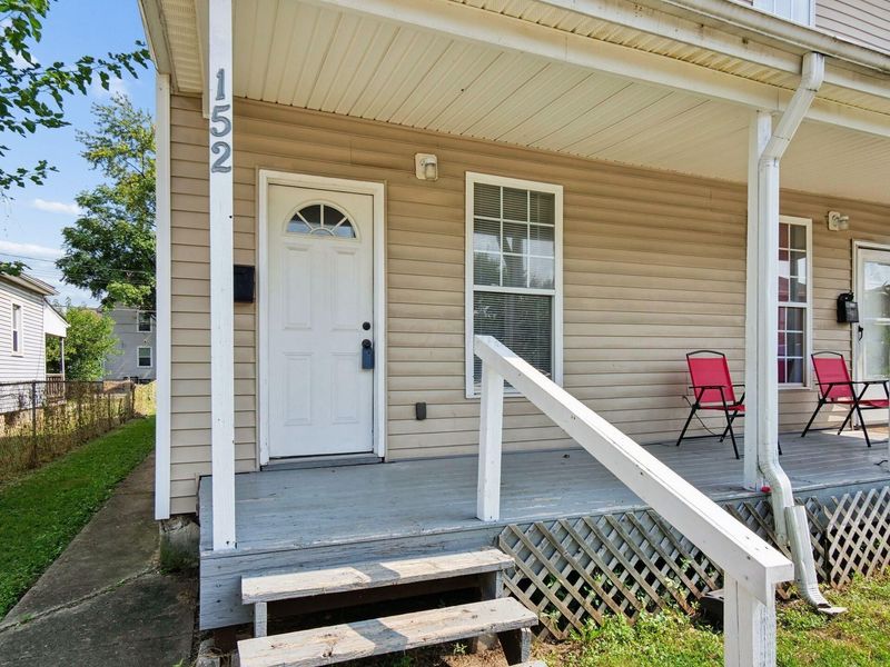 152-154 S Cypress Avenue, Columbus, OH 43222 Photo 2
