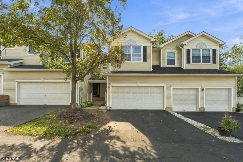 9 Old Orchard Ct, Clinton, NJ 08809 Main Photo