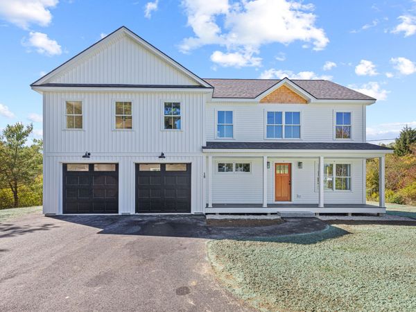 18 Liberty Avenue , Gray, ME 04039