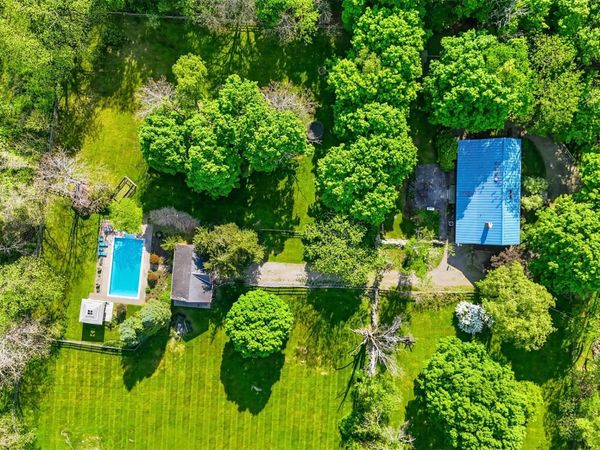 101 Drake Road , Pleasant Valley, NY 12569