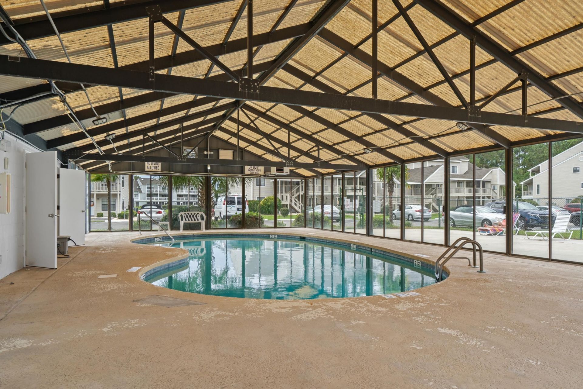 1095 Plantation Dr. W Photo 44