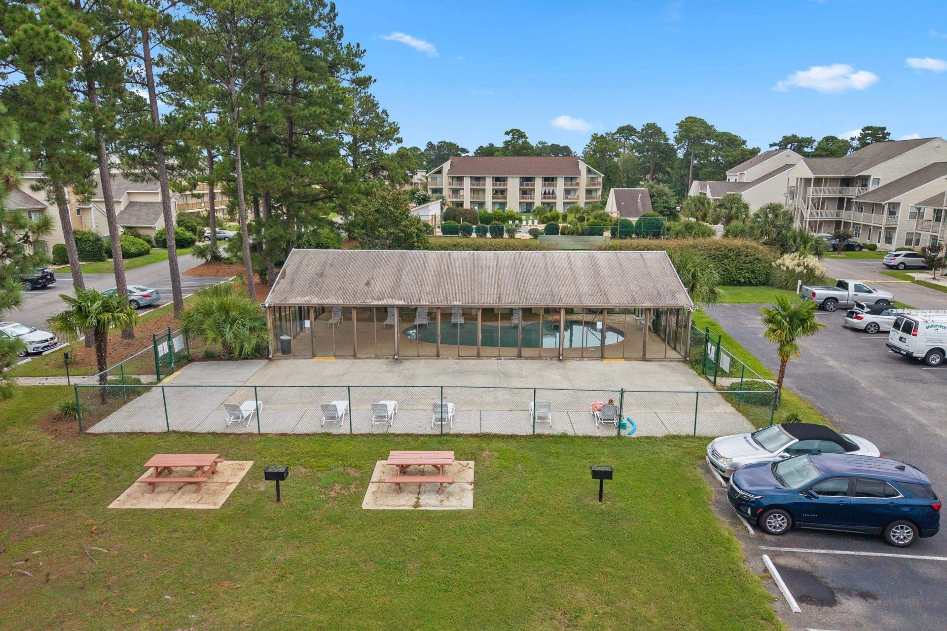 1095 Plantation Dr. W Photo 45