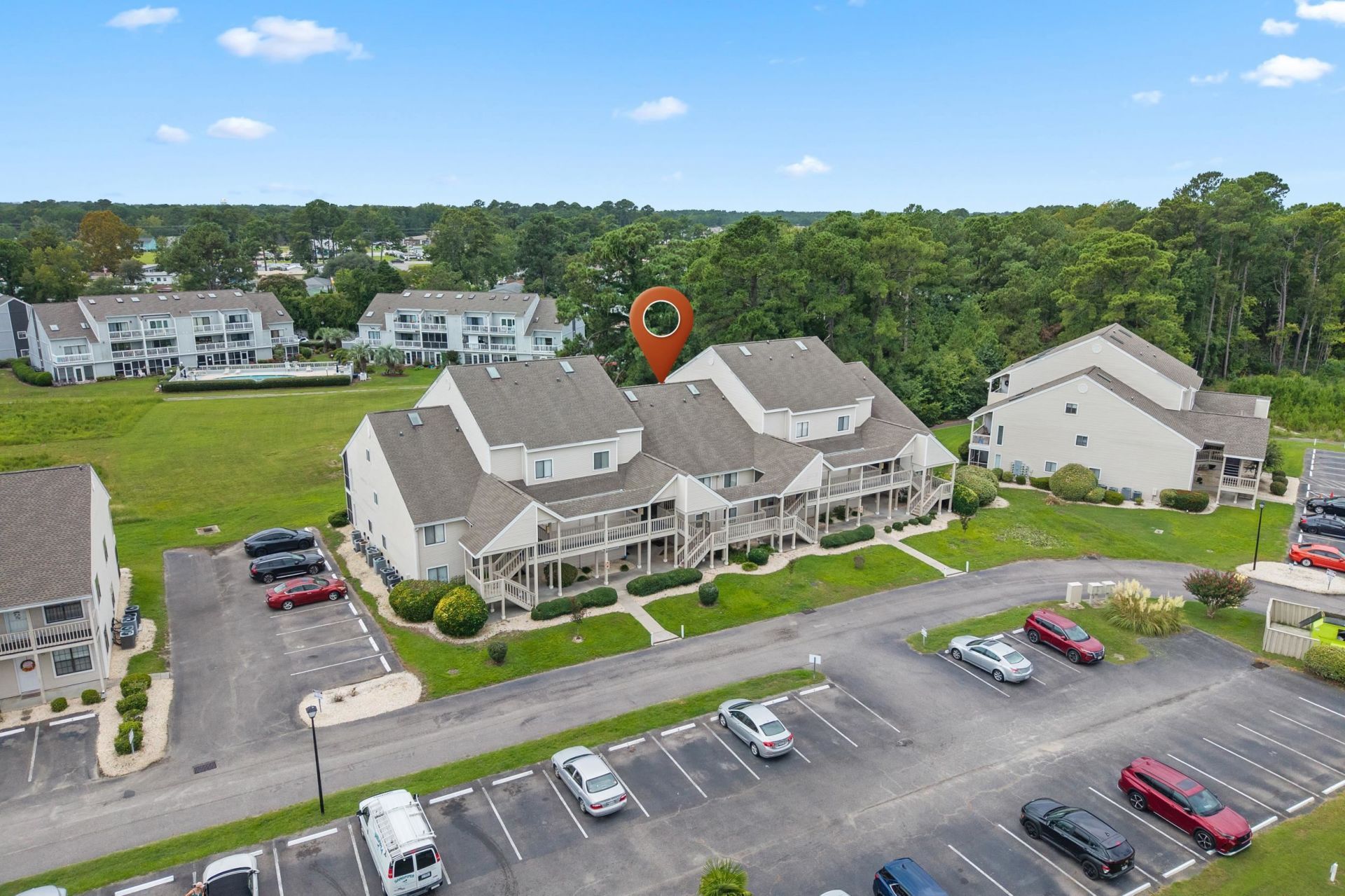 1095 Plantation Dr. W Photo 7