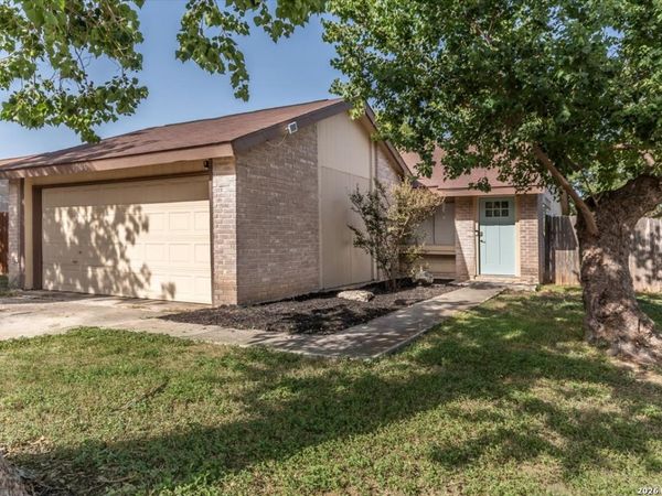 9706 MEADOW DR, Converse, TX 78109