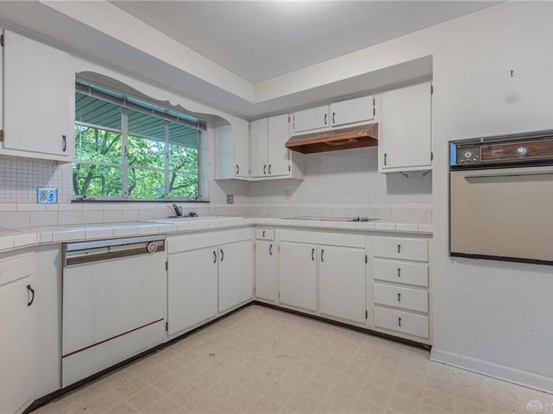 21 Lynn Rae Circle, Dayton, OH 45458 Photo 8