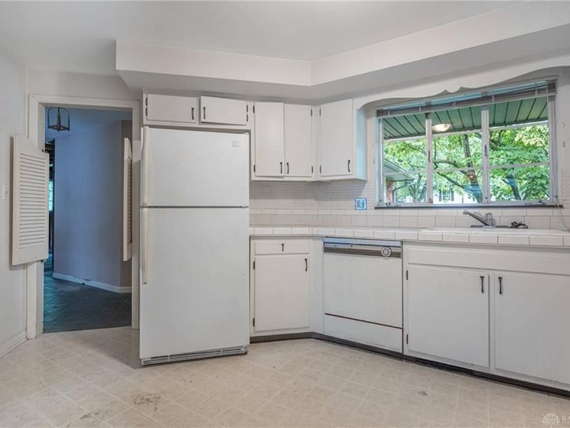 21 Lynn Rae Circle, Dayton, OH 45458 Photo 9