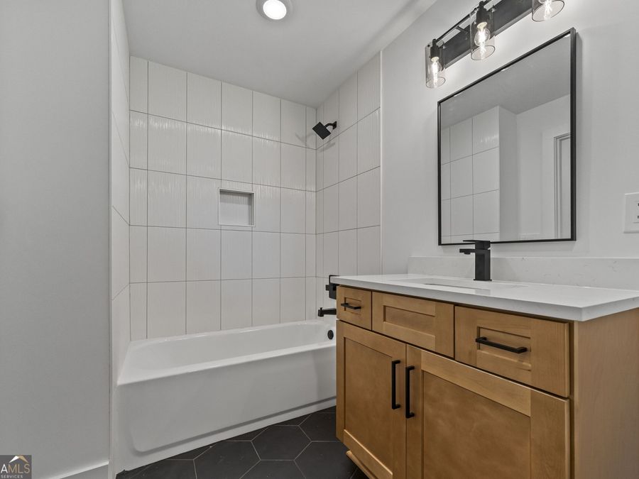 Property Image 91