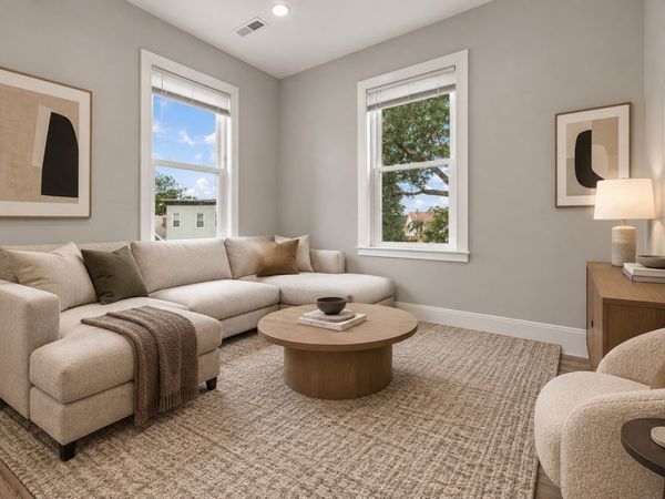 1 Beacon St, Unit 3R, Somerville, MA 02143