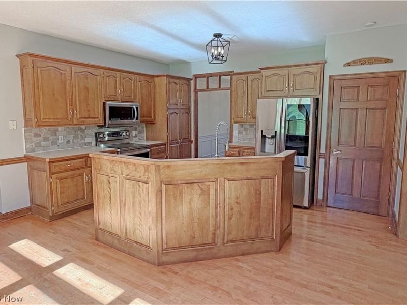 8498 Yorkshire Street NW, Massillon, OH 44646 Photo 12