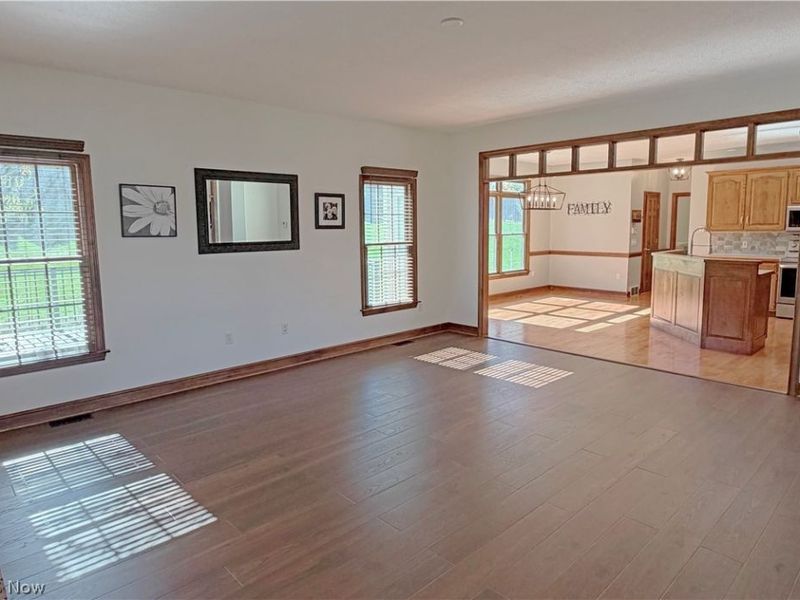 8498 Yorkshire Street NW, Massillon, OH 44646 Photo 20
