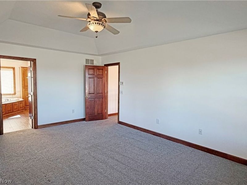 8498 Yorkshire Street NW, Massillon, OH 44646 Photo 27