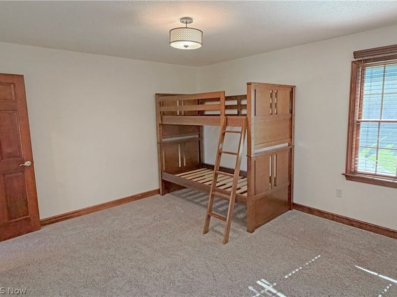 8498 Yorkshire Street NW, Massillon, OH 44646 Photo 32