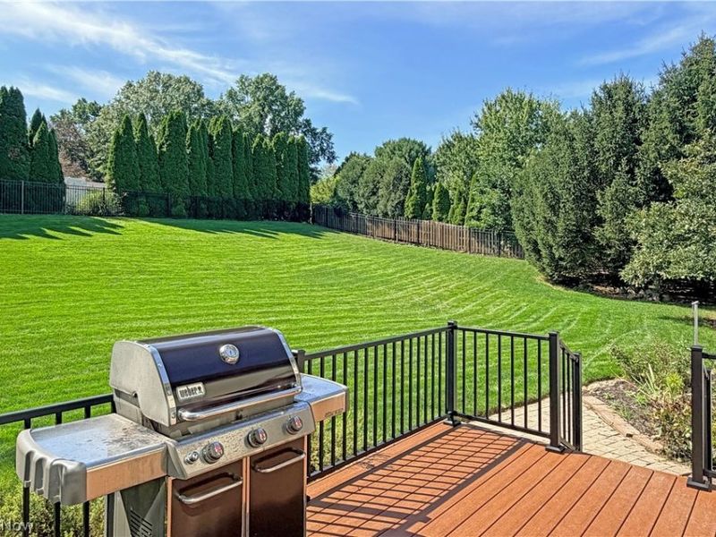 8498 Yorkshire Street NW, Massillon, OH 44646 Photo 39