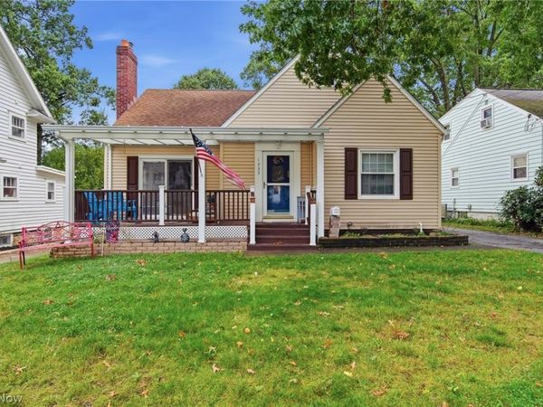 1933 9th Street , Cuyahoga Falls, OH 44221