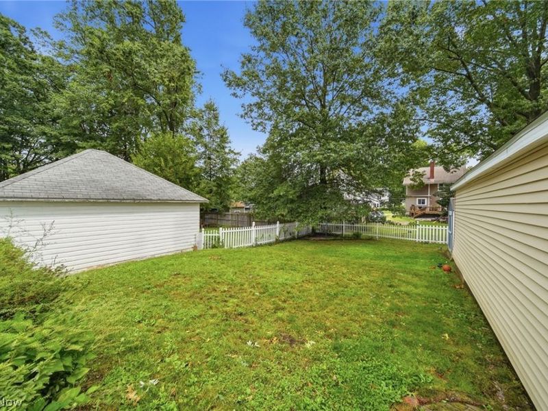 1933 9th Street, Cuyahoga Falls, OH 44221 Photo 21