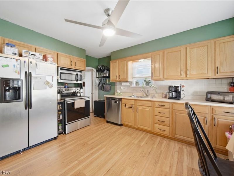 1933 9th Street, Cuyahoga Falls, OH 44221 Photo 7