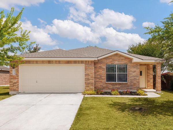 1014 W South ST , Leander, TX 78641