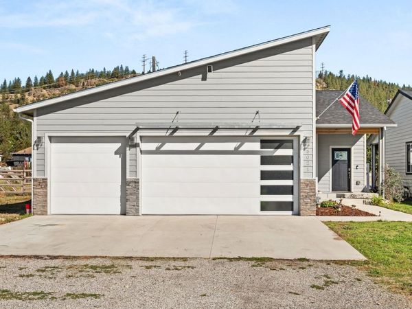 5021 E Grace Ave, Spokane, WA 99217
