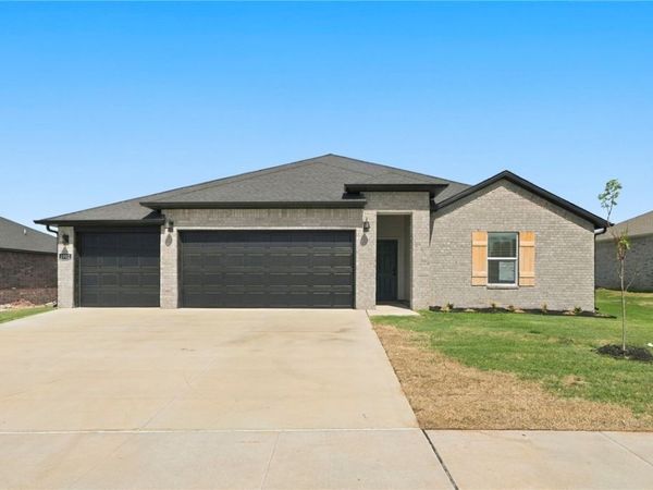 1041 Pepperwood Drive , Prairie Grove, AR 72753