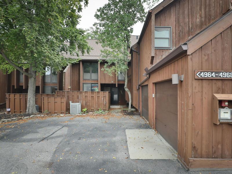 4966 Wintersong Lane , Unit 9, Westerville, OH 43081 Photo 1