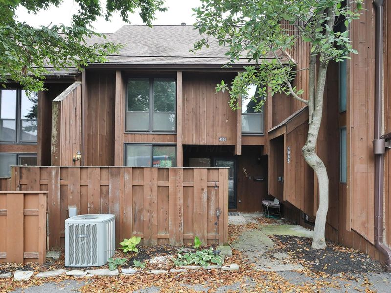 4966 Wintersong Lane , Unit 9, Westerville, OH 43081 Photo 2