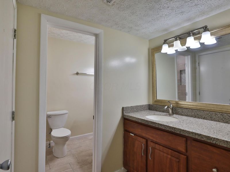 4966 Wintersong Lane , Unit 9, Westerville, OH 43081 Photo 28