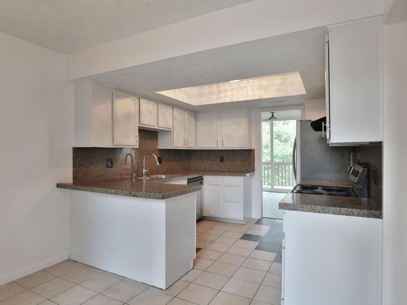 4966 Wintersong Lane , Unit 9, Westerville, OH 43081 Photo 8